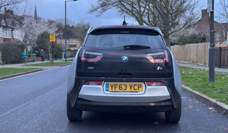 
2013 BMW i3 Plug In Hybrid full									