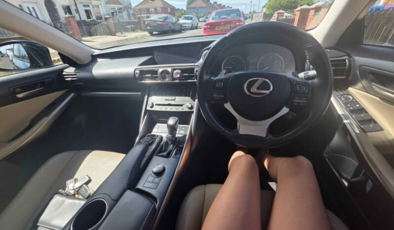 
2019 Lexus IS 300h e-cvt (takumi spec) full									