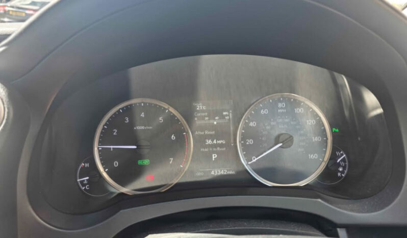 
2019 Lexus IS 300h e-cvt (takumi spec) full									