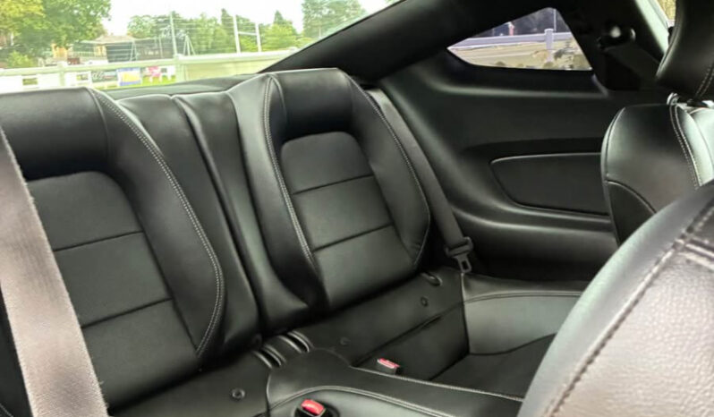
2018 Ford Mustang full									