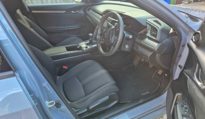 
2017 Honda Civic 1.0 VTEC SE full									