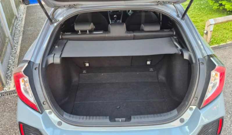 
2017 Honda Civic 1.0 VTEC SE full									