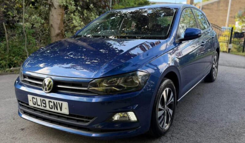 
2019 Volkswagen Polo full									