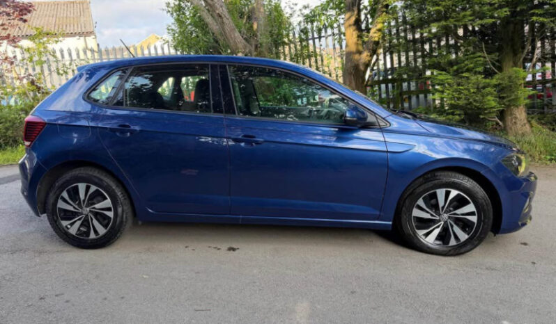 
2019 Volkswagen Polo full									