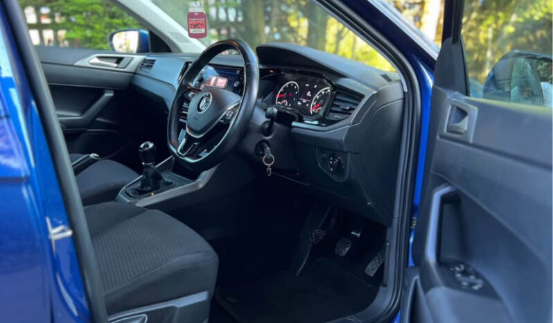 
2019 Volkswagen Polo full									