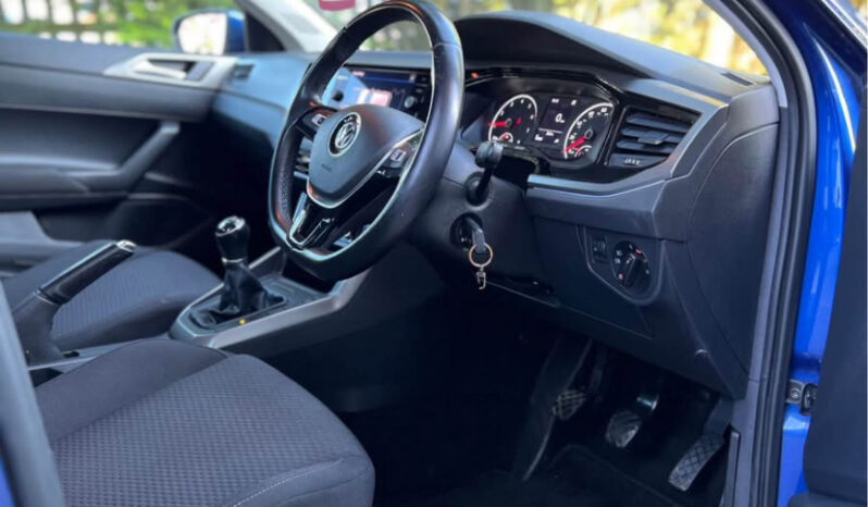 
2019 Volkswagen Polo full									
