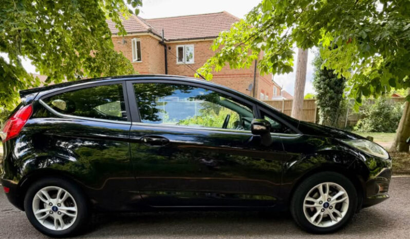 
Ford Fiesta Zetec 2017 full									