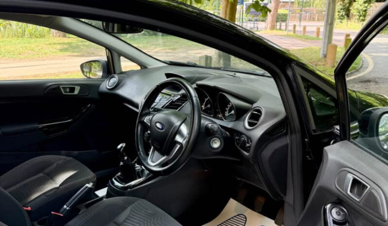 
Ford Fiesta Zetec 2017 full									