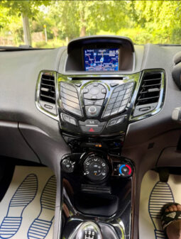 
Ford Fiesta Zetec 2017 full									