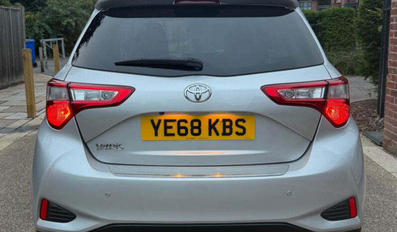 
Toyota Yaris 2018 full									