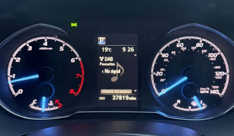 
Toyota Yaris 2018 full									