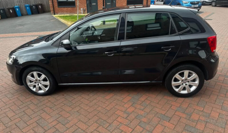 
2012 Volkswagen Polo full									