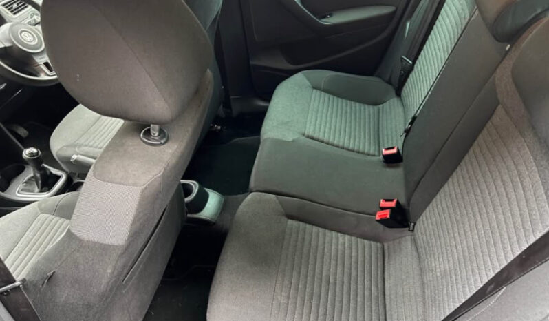 
2013 VW Polo Match full									