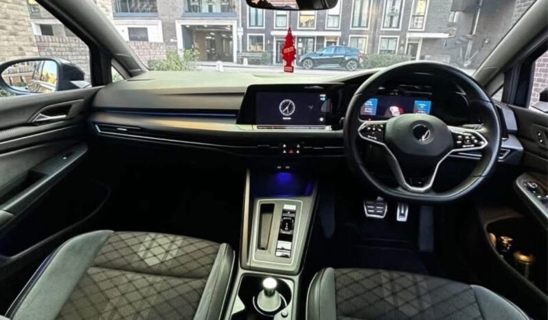 
2021 Volkswagen Golf full									