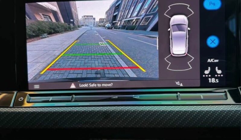 
2021 Volkswagen Golf full									