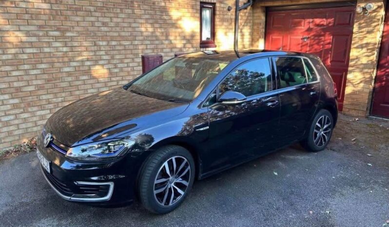 
2020 Volkswagen E-Golf full									