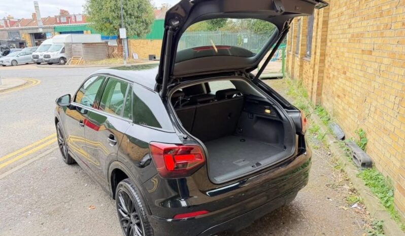 
2020 Audi Q2 full									